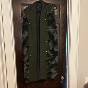 Lane Bryant Green and Black Camouflage Cardigan